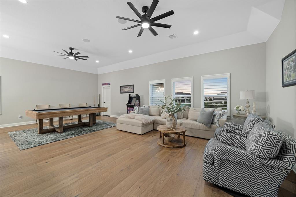 5401 Barry Boulevard Property Photo 26