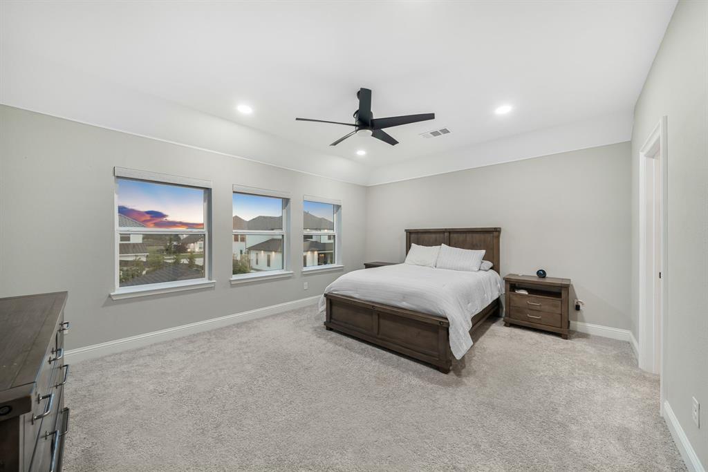 5401 Barry Boulevard Property Photo 30
