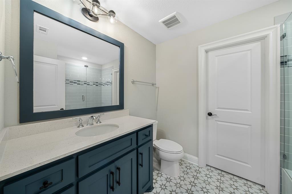 5401 Barry Boulevard Property Photo 31