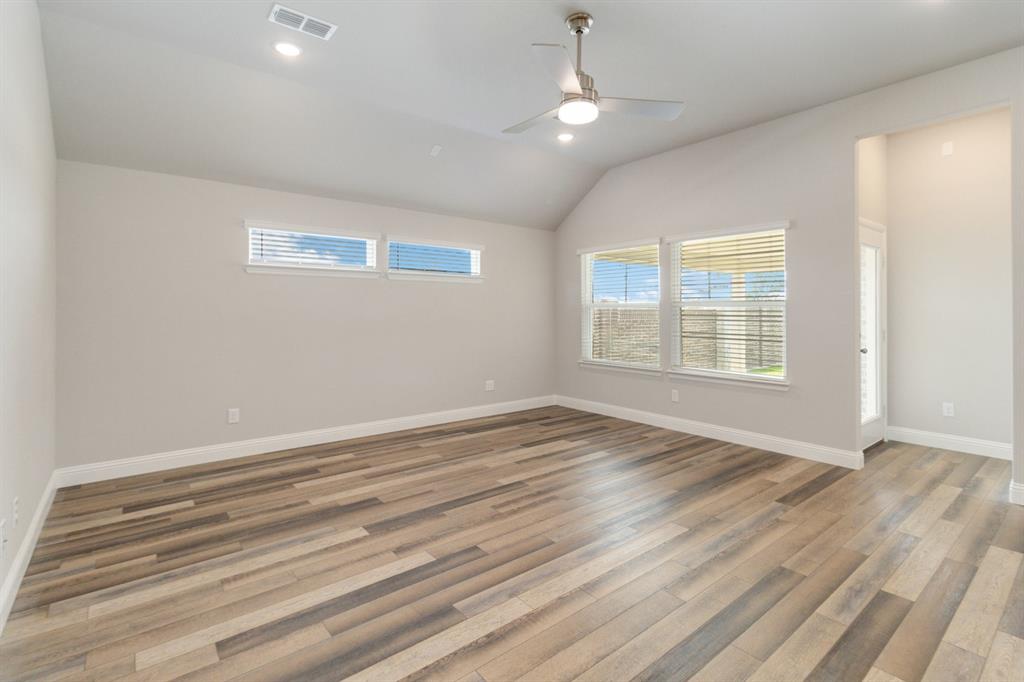 1224 Moon Ranch Road Property Photo 4