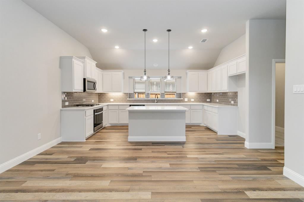 1224 Moon Ranch Road Property Photo 5