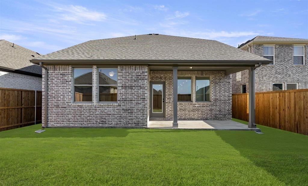 3644 Castle Drive Property Photo 2