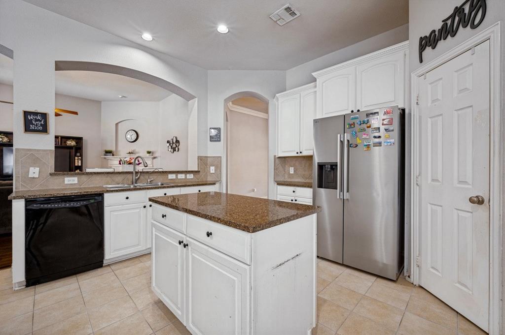 6408 Sapphire Drive Property Photo 10