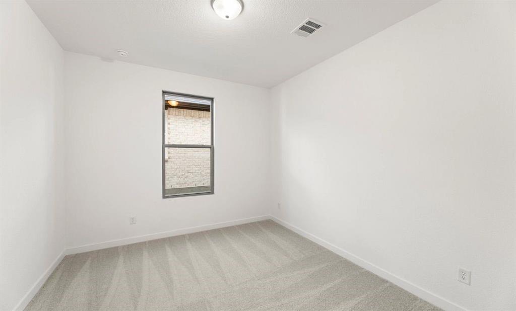 3640 Castle Drive Property Photo 5