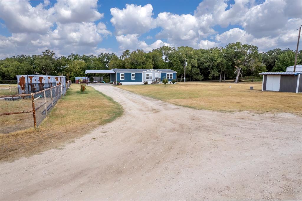663 Private Road 1098 Property Photo 10