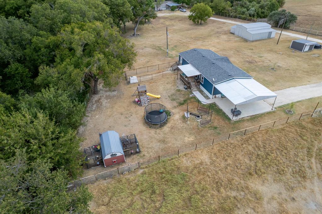 663 Private Road 1098 Property Photo 12