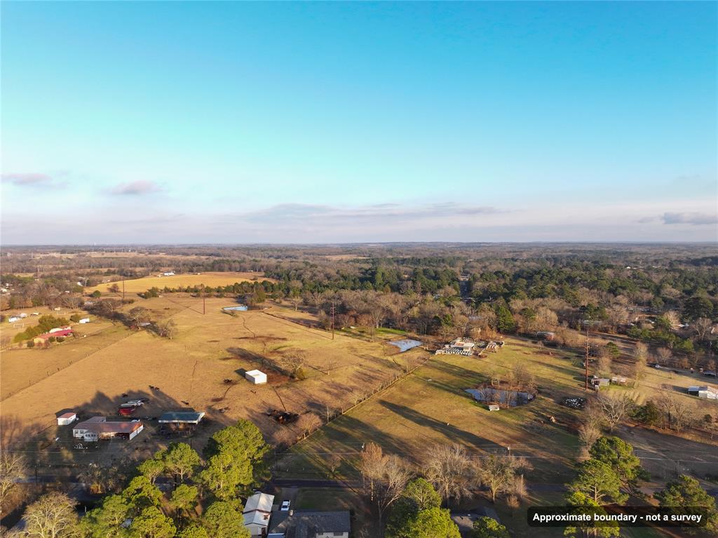 144 Circle Drive Property Photo 8