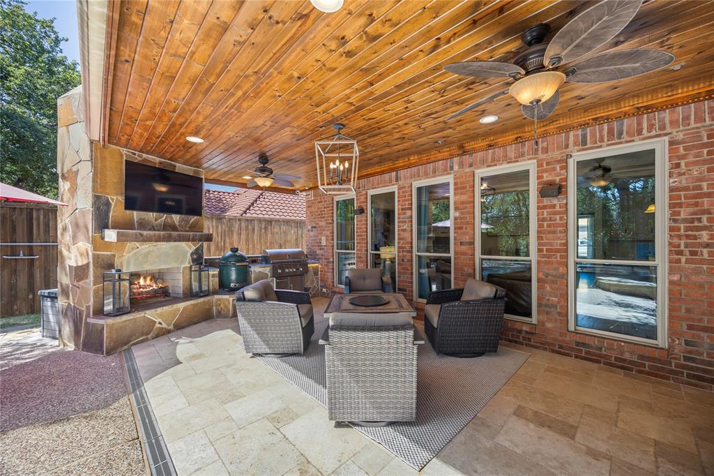 305 Brock Street Property Photo 1