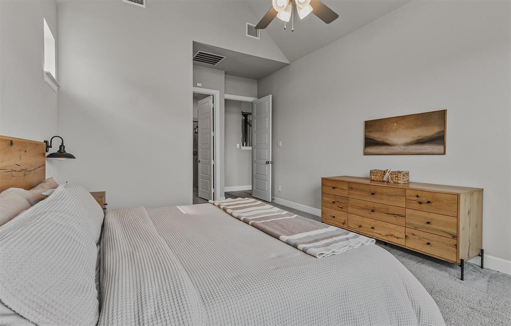1302 20th Street Property Photo 13