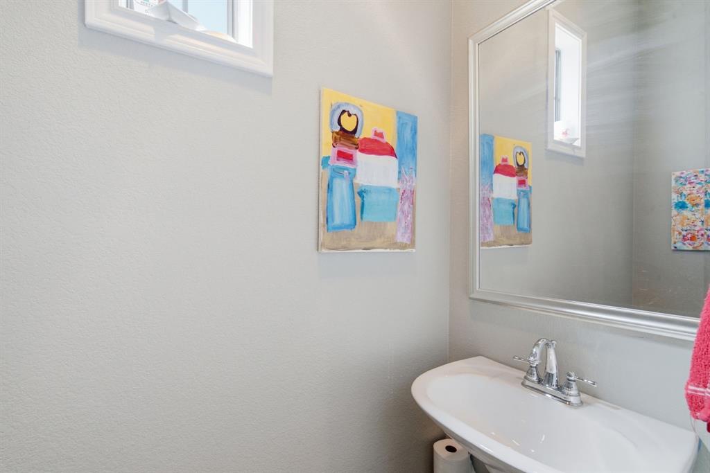 3815 Birkdale Drive Property Photo 11