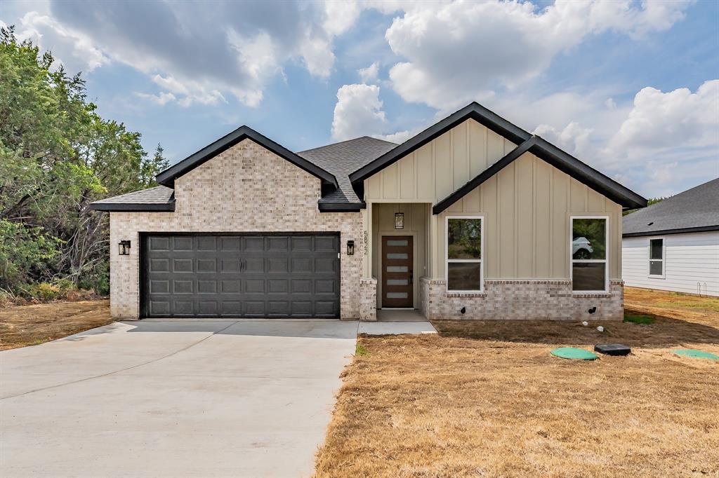 5822 Stonegate Circle Property Photo 1