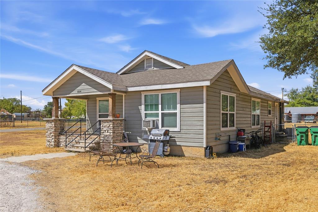 504 Hawk Property Photo 1