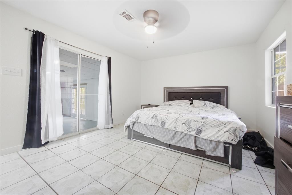 1801 Garden Oaks Drive Property Photo 15