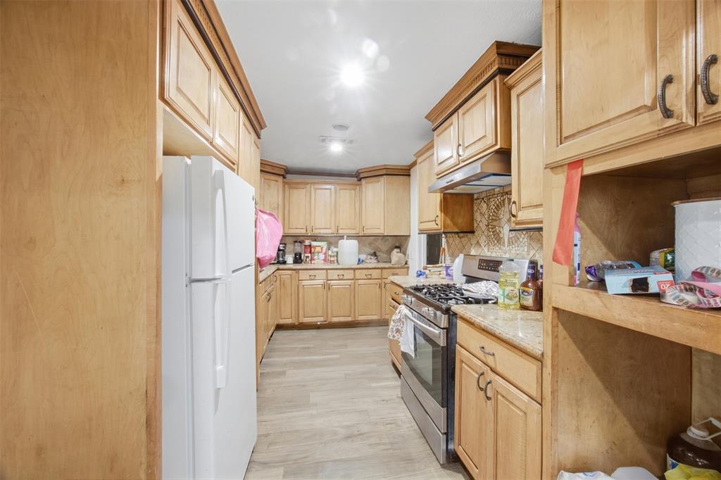 1801 Garden Oaks Drive Property Photo 17