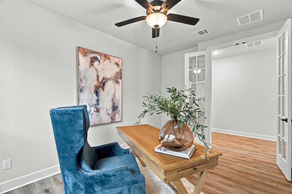 1238 20th Street Property Photo 6