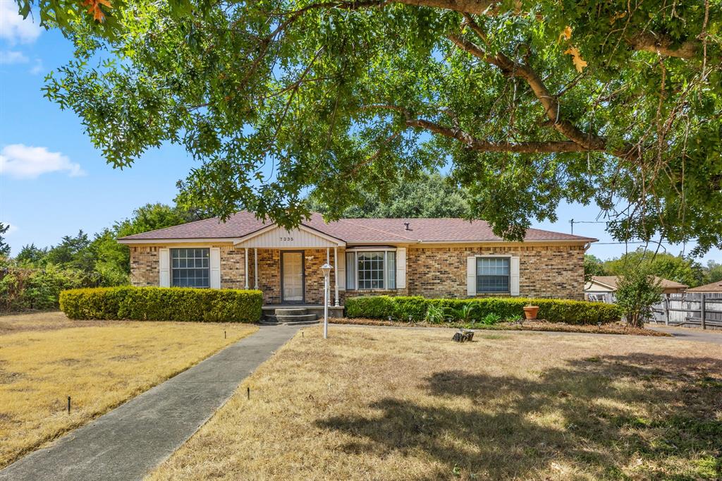 7235 Vecino Drive Property Photo 1
