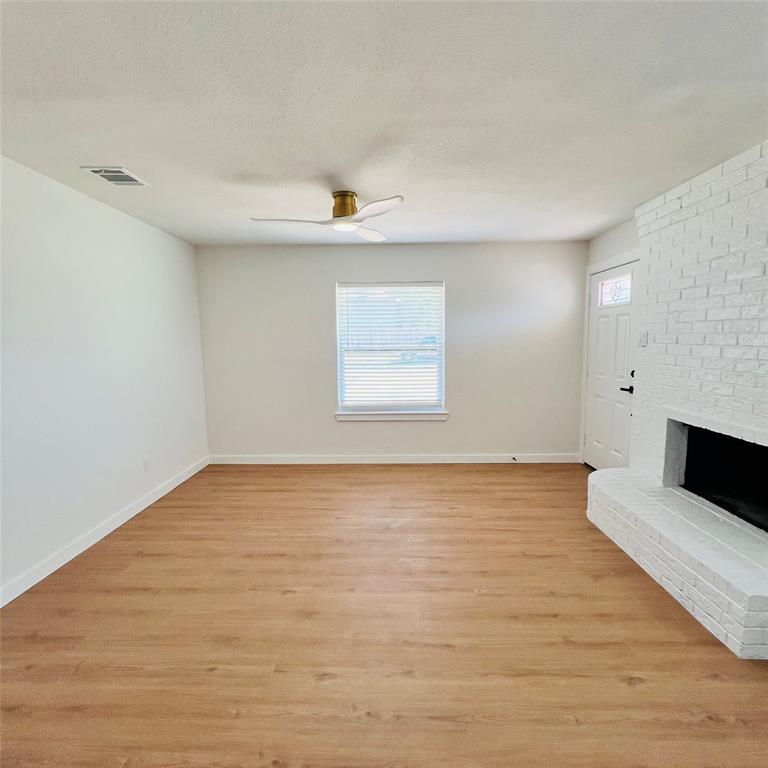 1701 Justin Lyn Street Property Photo 6
