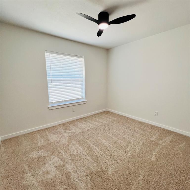 1701 Justin Lyn Street Property Photo 11
