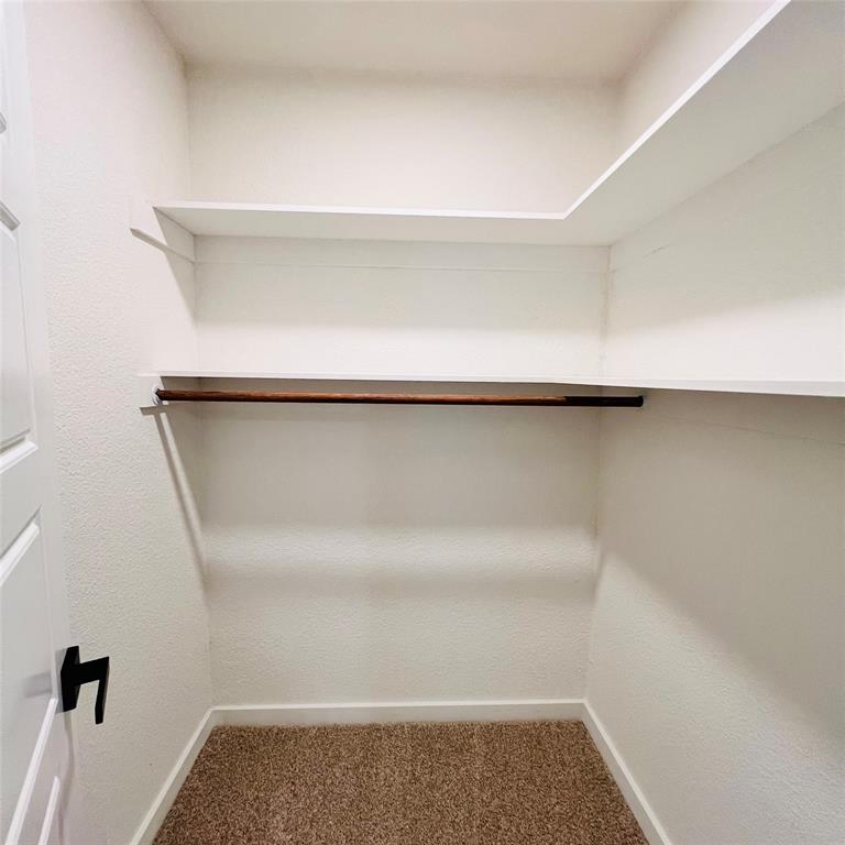 1701 Justin Lyn Street Property Photo 13