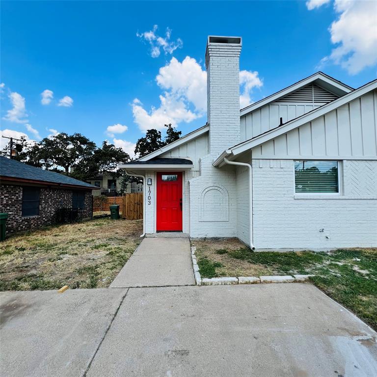 1703 Justin Lyn Street Property Photo 3
