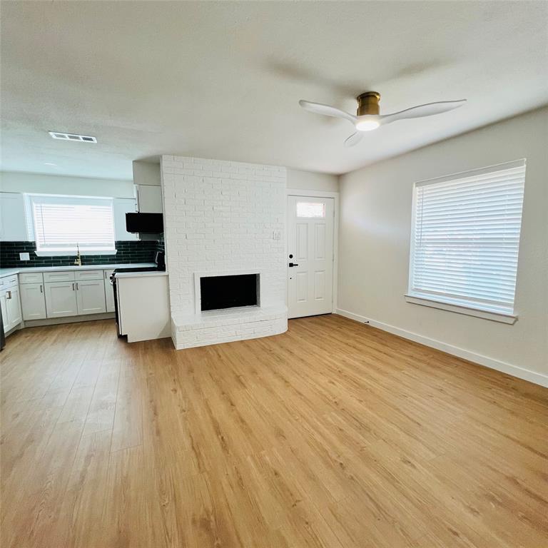 1703 Justin Lyn Street Property Photo 5