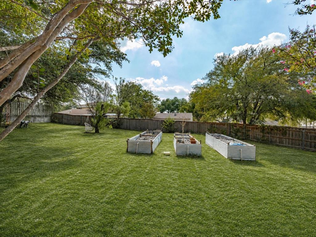8505 Treetop Court Property Photo 31