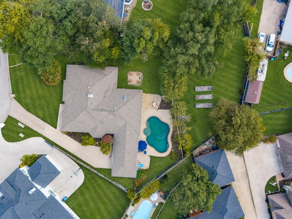 8505 Treetop Court Property Photo 33