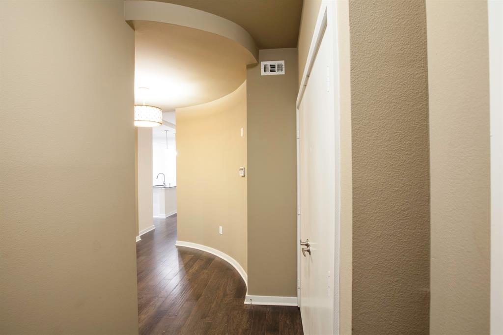 4107 Bowser Avenue 308 Property Photo 9