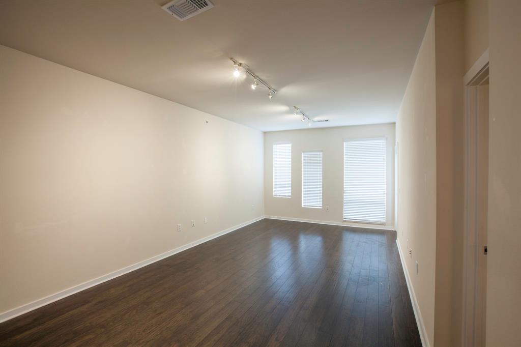4107 Bowser Avenue 308 Property Photo 10