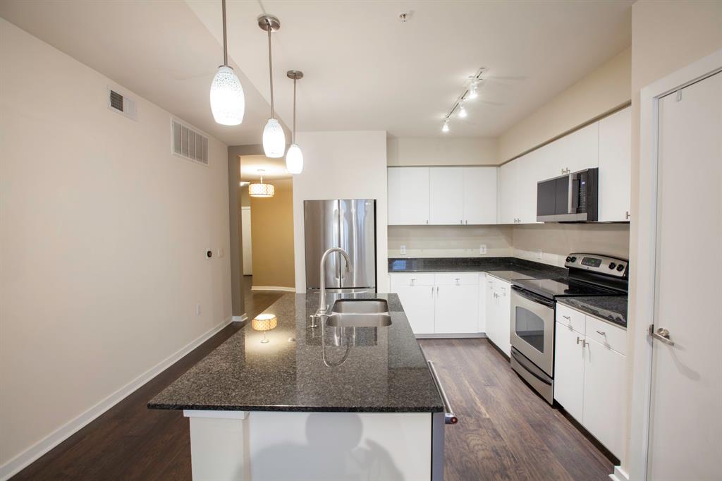 4107 Bowser Avenue 308 Property Photo 17