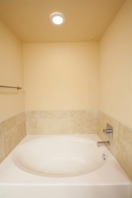 4107 Bowser Avenue 308 Property Photo 21