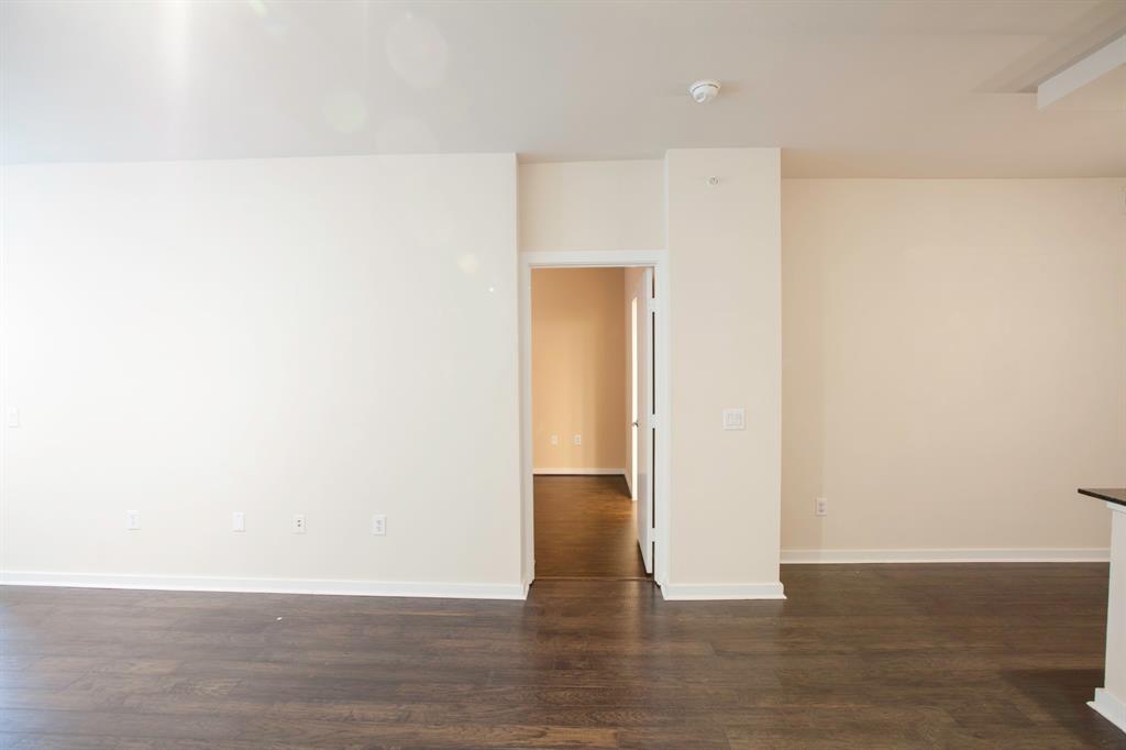 4107 Bowser Avenue 308 Property Photo 29