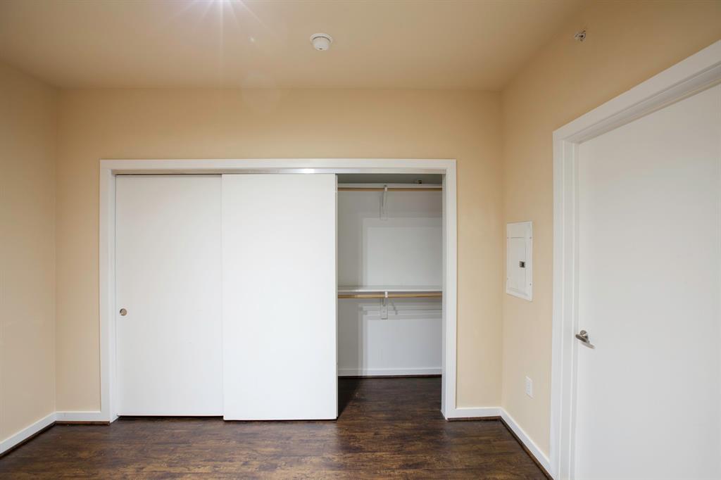 4107 Bowser Avenue 308 Property Photo 33