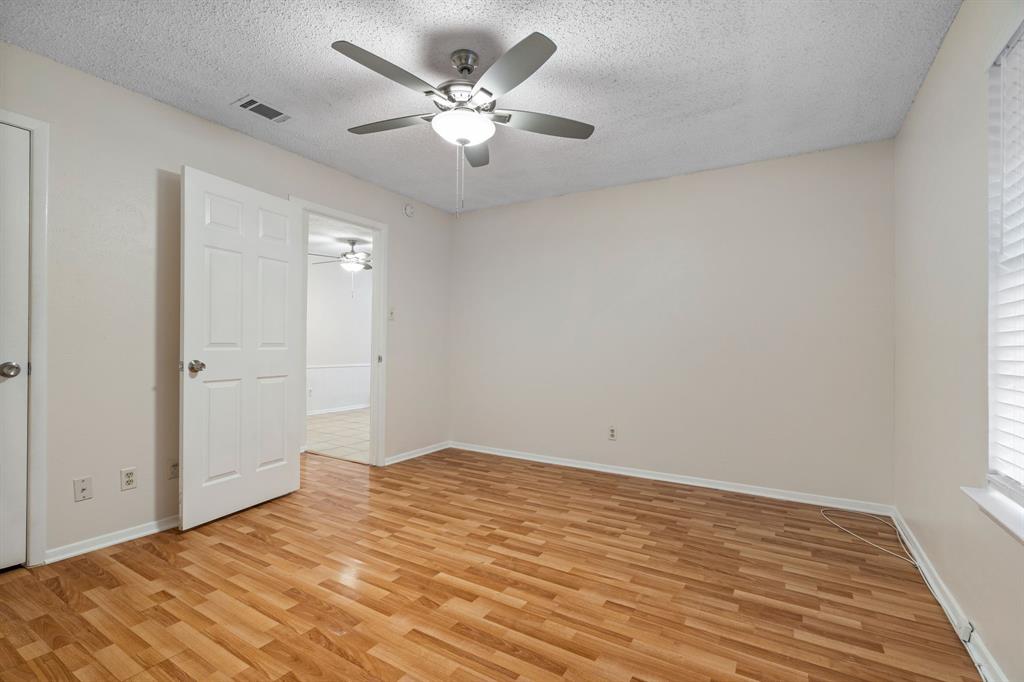 726 E Pecan Street Property Photo 13