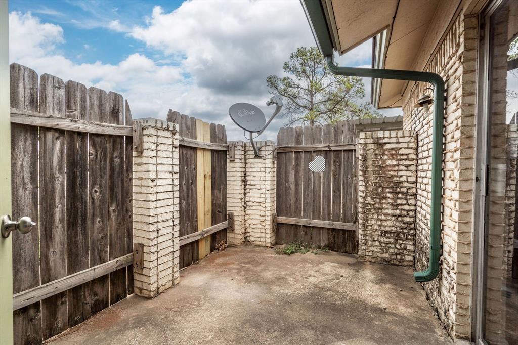 726 E Pecan Street Property Photo 15