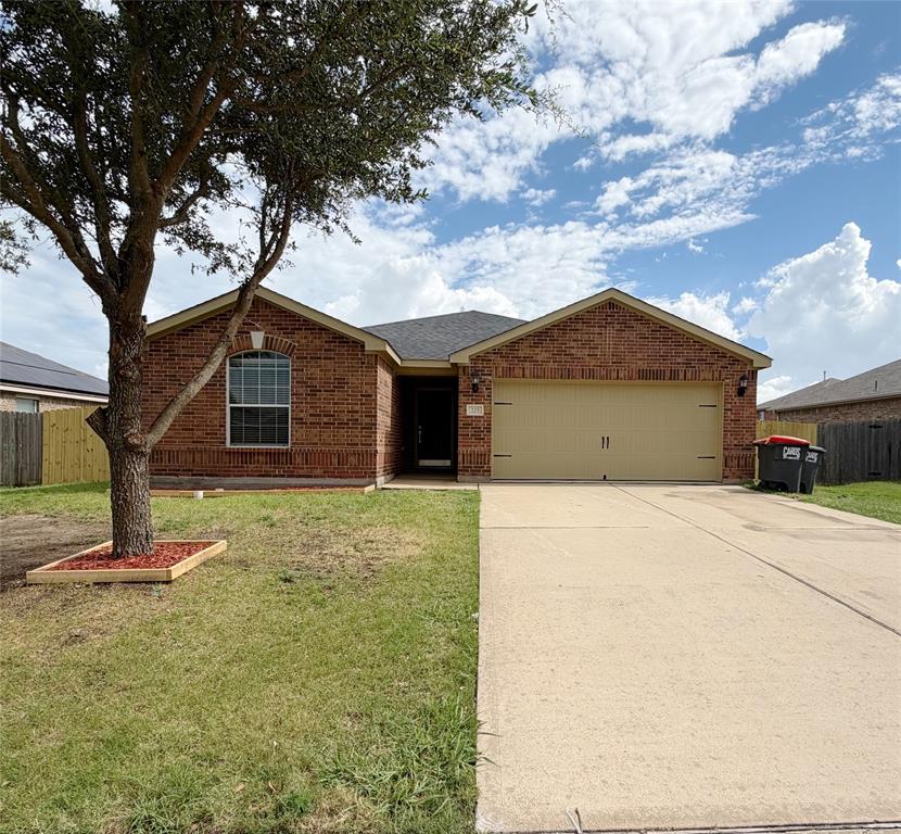 225 Meadow Ridge Drive Property Photo 1