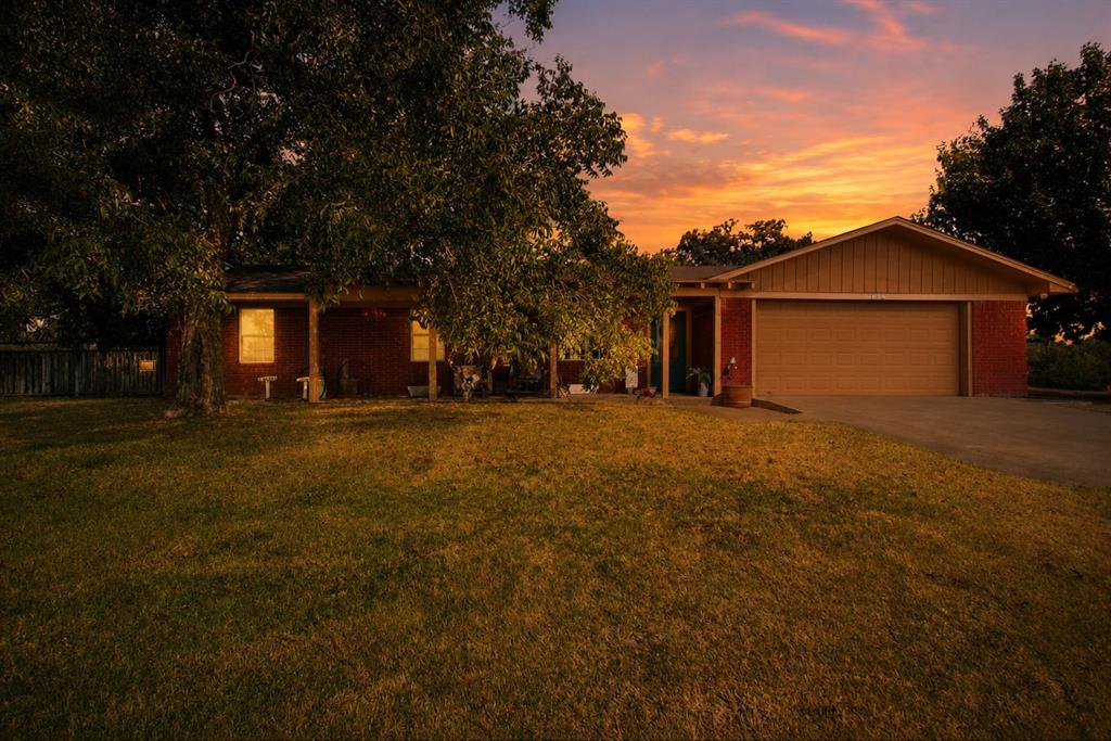 311 Dennis Road Property Photo 1