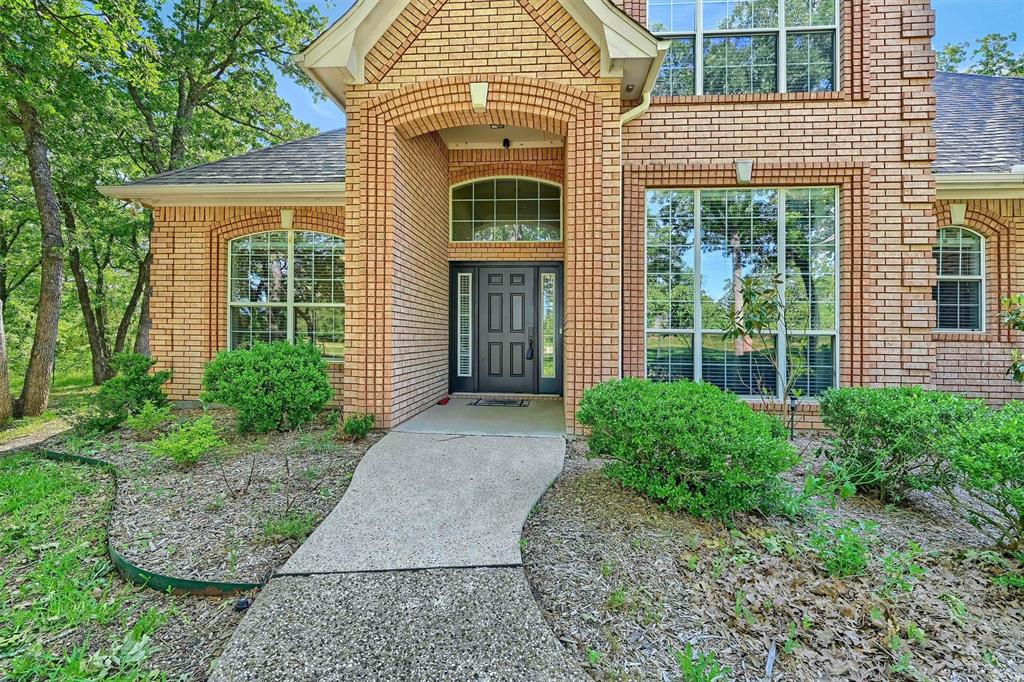1090 Riley Road Property Photo 2