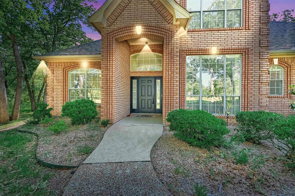 1090 Riley Road Property Photo 4