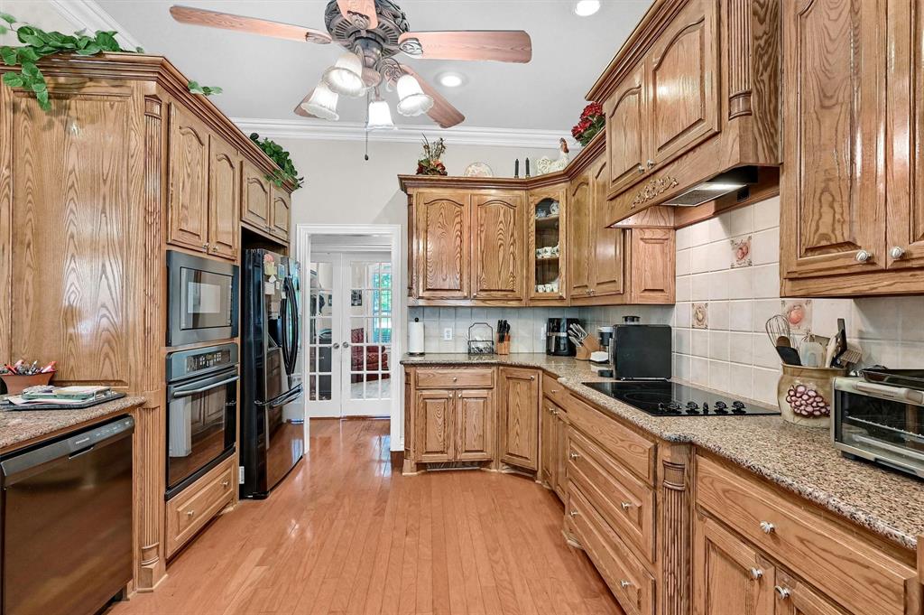 1090 Riley Road Property Photo 15