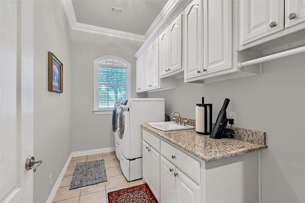 1090 Riley Road Property Photo 19