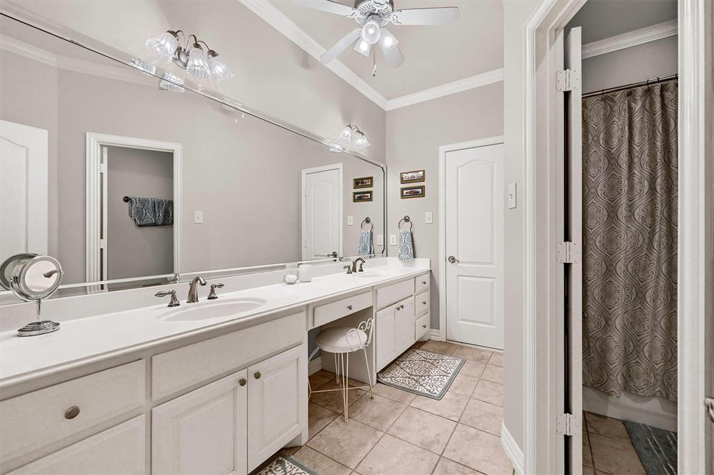 1090 Riley Road Property Photo 28