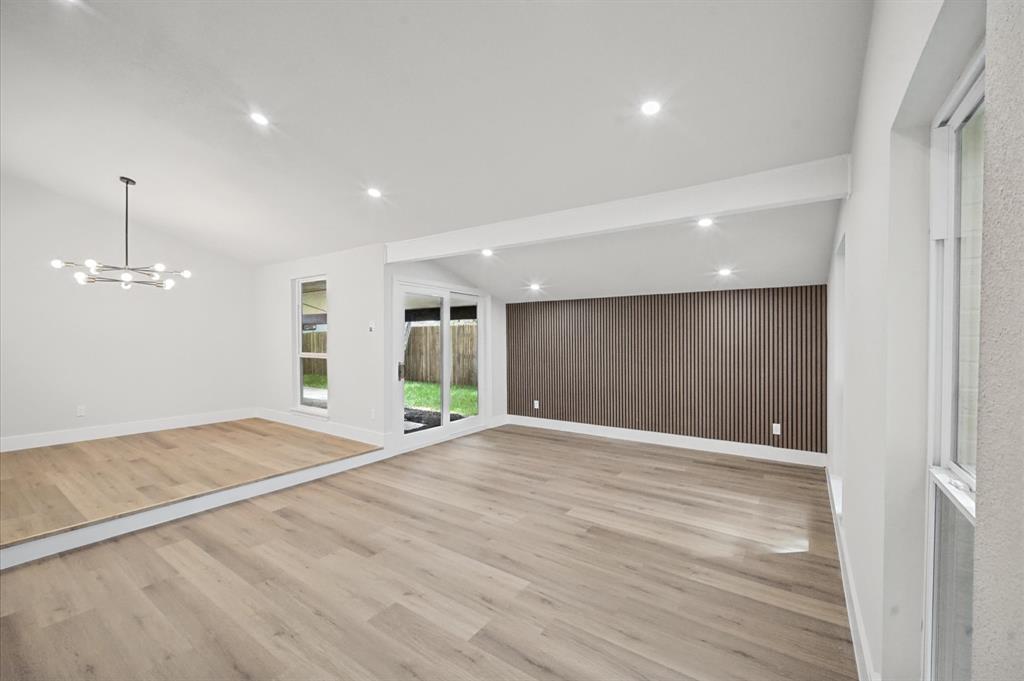 3225 Collins Boulevard Property Photo 7