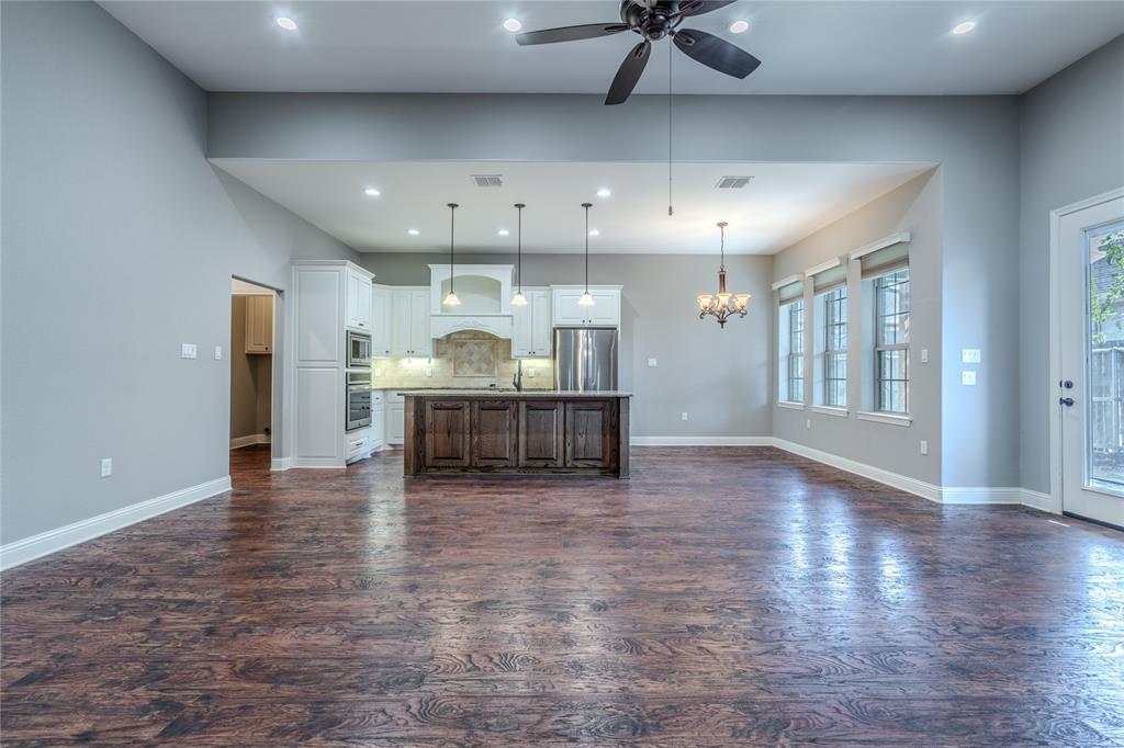 3005 Dry Creek Court Property Photo 3