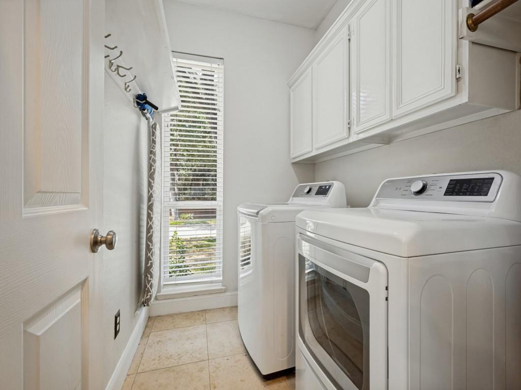 2829 Aberdeen Drive Property Photo 21