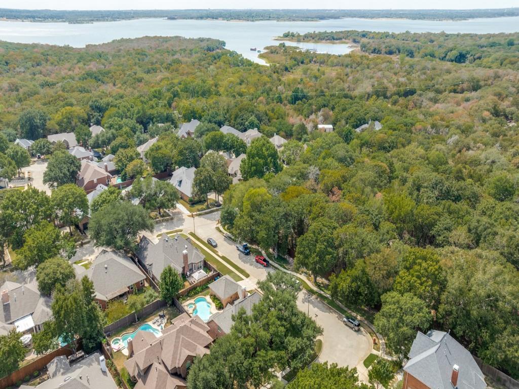 2829 Aberdeen Drive Property Photo 40