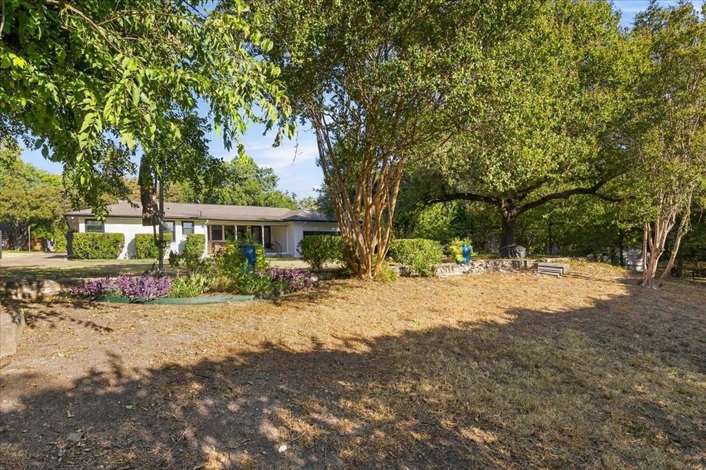 1805 Ems Road Property Photo 8