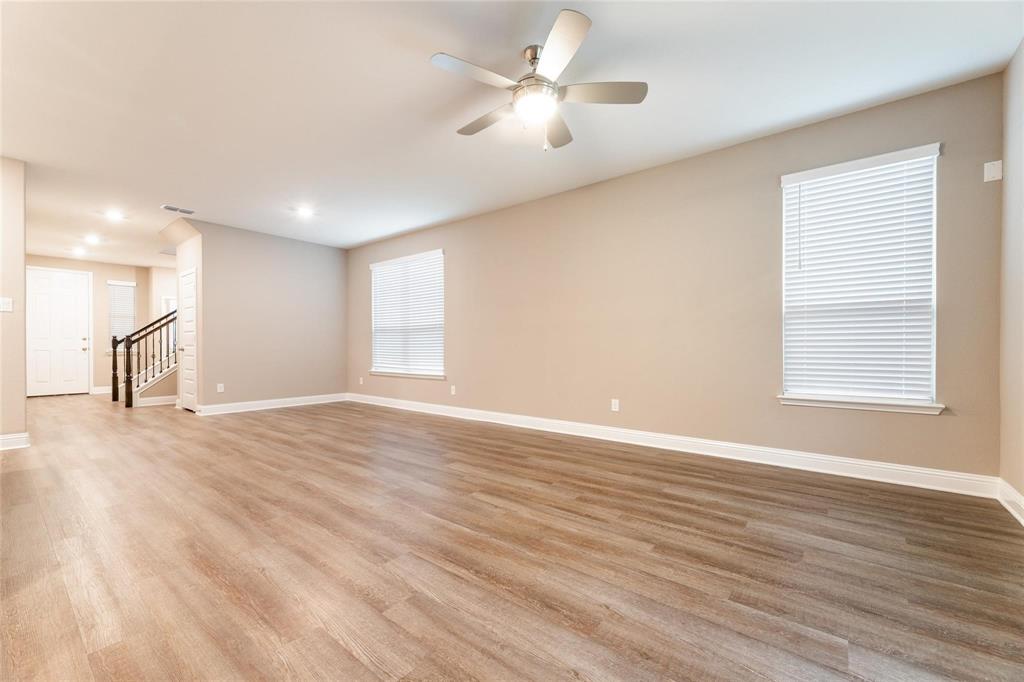 1532 Turf Lane Property Photo 7