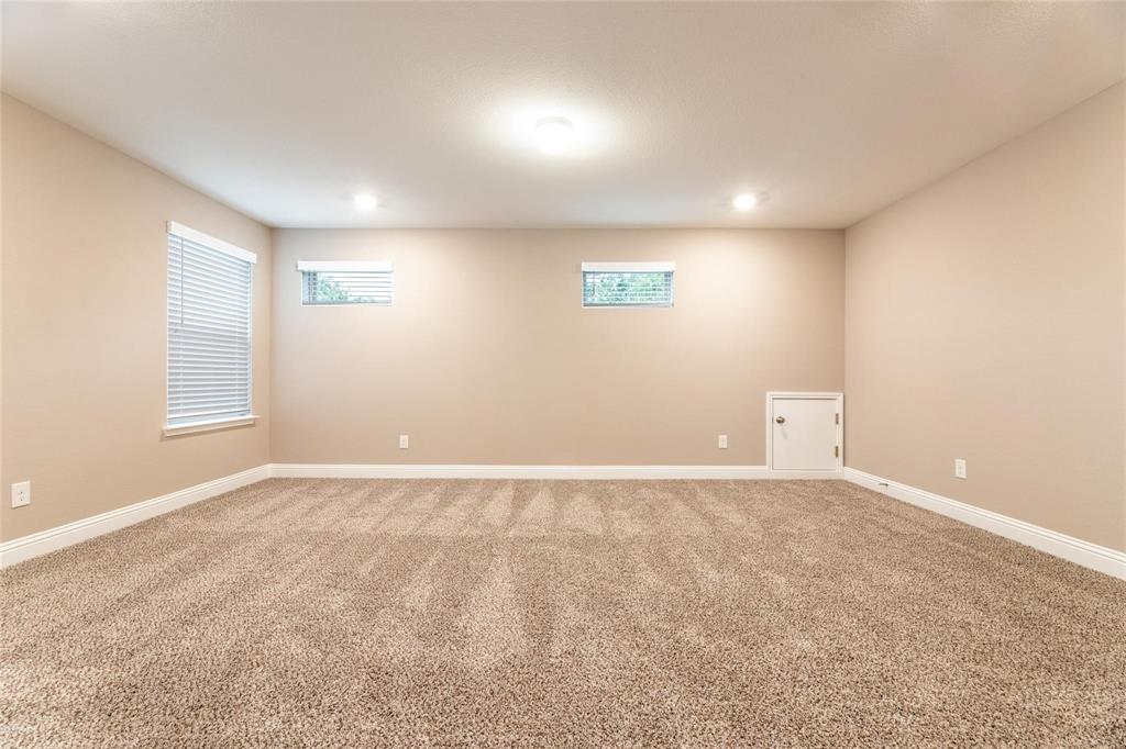 1532 Turf Lane Property Photo 13