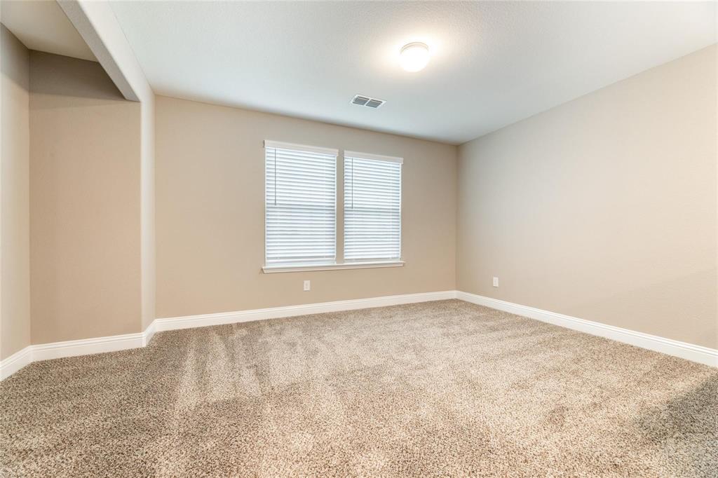 1532 Turf Lane Property Photo 16